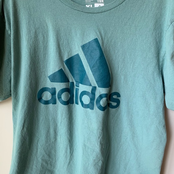 Adidas Graphic T Shirt Classic - Picture 3 of 5